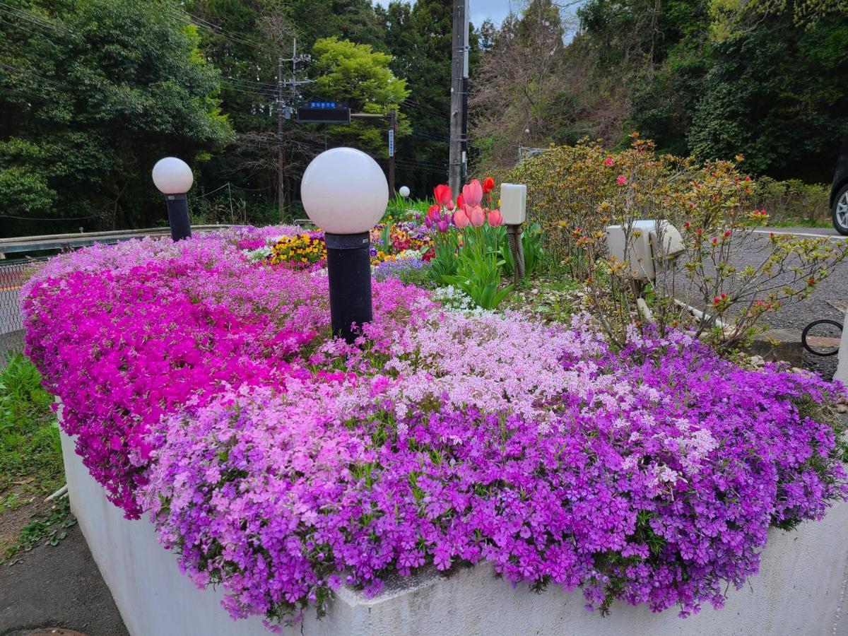 Flower Villa Sagamiko Hachiōji Esterno foto